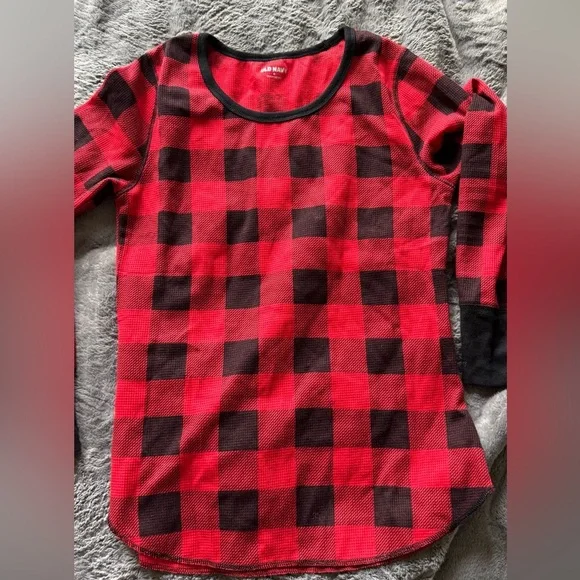 Old Navy Red and Black Plaid PJ Set - Picture 2 of 4